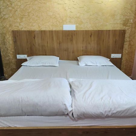 Choudhary Guest House Udaipur Bagian luar foto
