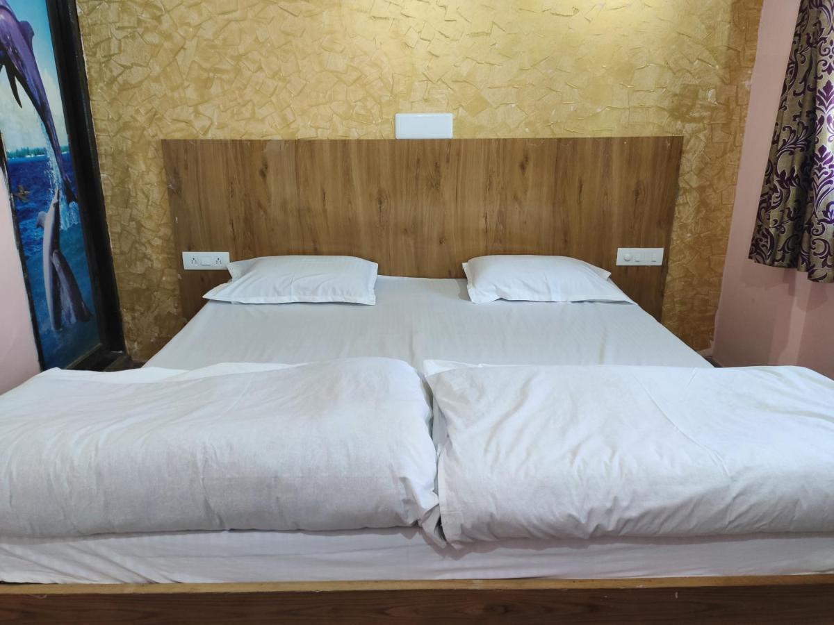 Choudhary Guest House Udaipur Bagian luar foto