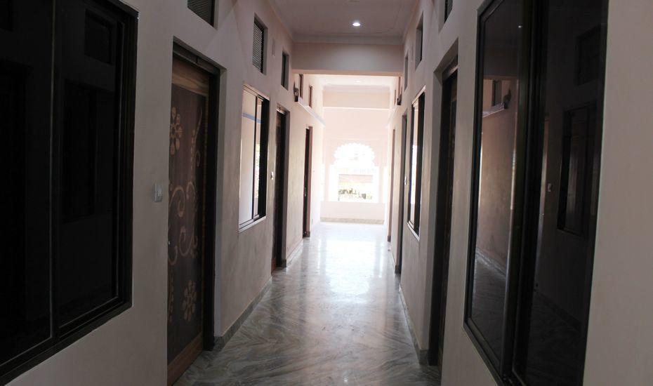 Choudhary Guest House Udaipur Bagian luar foto
